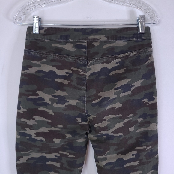 Free People Army Green Camo High Rise Skinny Jeans 27 Camouflage Outdoors Hunt - Picture 4 of 9